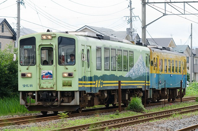 由利高原鉄道YR-2000形