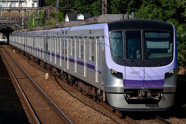 東京メトロ18000系