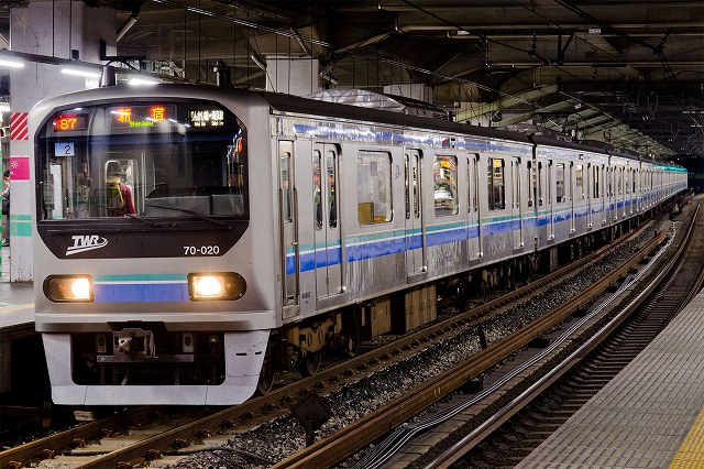 東臨70-000系